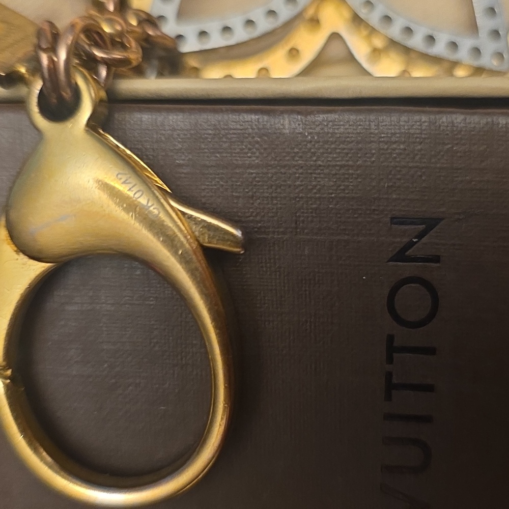 Pre-Loved Louis Vuitton Tapage Bag Charm Authentication Engraving Stamp CK 0142 - Picture 9 of 12